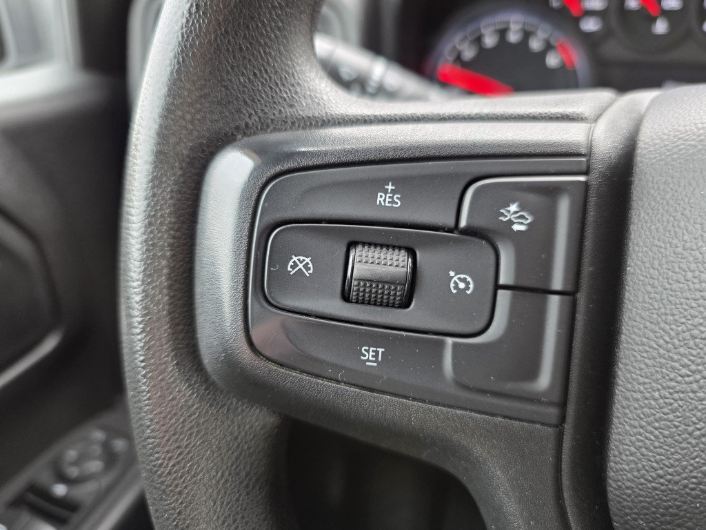 Chevrolet Silverado 1500 Custom 4X4 2022 Blanc Mont-Laurier - photo #51