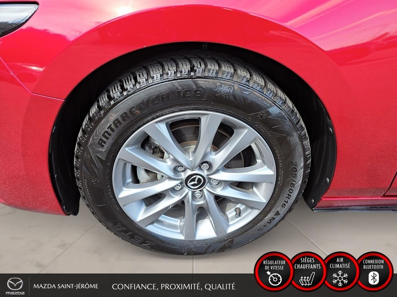 2023 Mazda Mazda3 Red Ste-Agathe des Monts - photo #10
