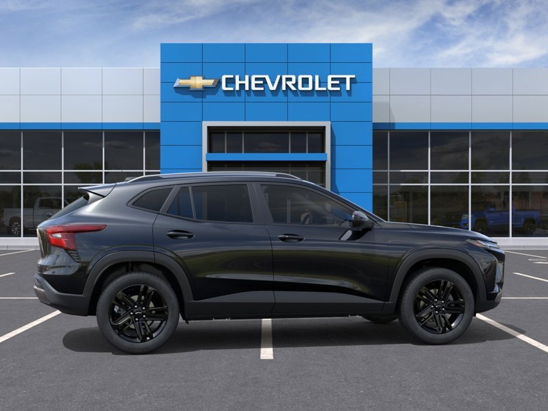2026 CHEVROLET Trax ACTIV 4 portes TA Mosaic Black Metallic Ottawa & Gatineau - photo #4