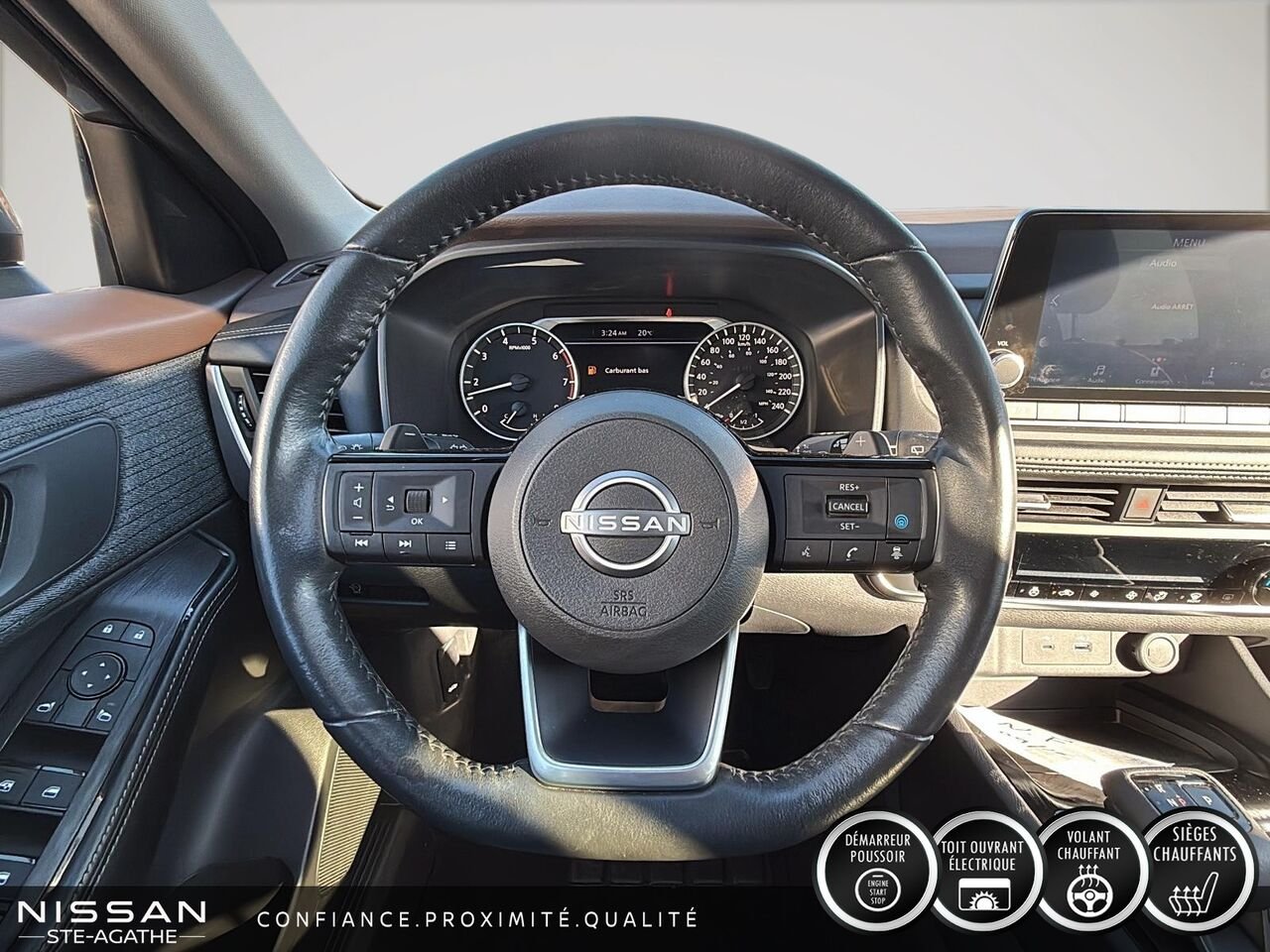 Nissan Rogue SV TI | 1 PROPRIÉTAIRE | TOIT OUVRANT PANORAMIQUE | CAMÉRA 360° | CARPLAY 2023 Gris Saint-Jérôme - photo #10