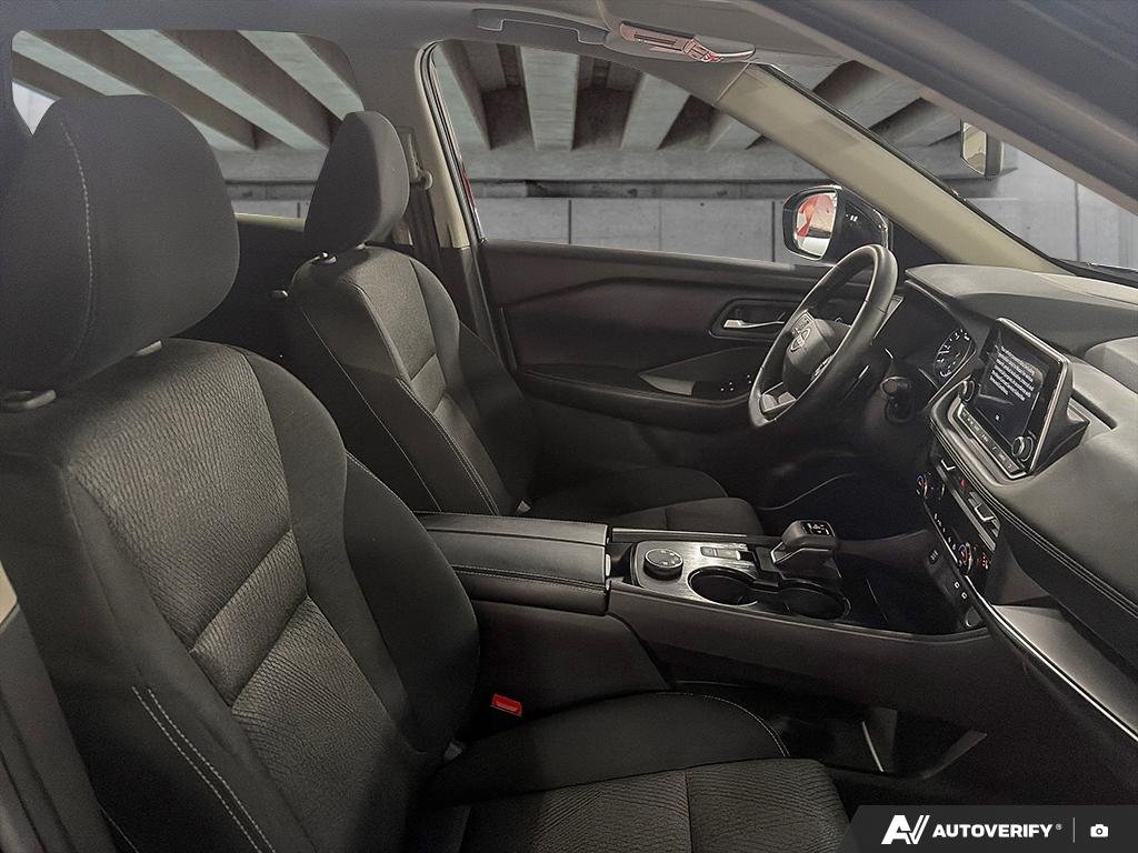 2026 Nissan Rogue 264042 | AWD SV Moonroof Black Edmonton - photo #20