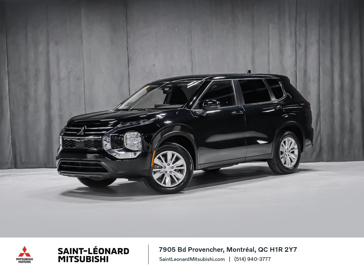 2025 Mitsubishi Outlander ES Black Montreal - photo #0