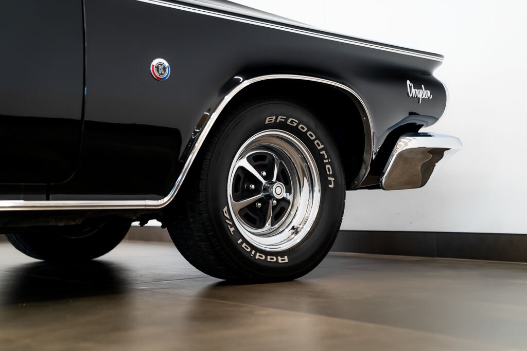 Chrysler 300 K | *PRICE IN USD* - CAR IN MILES 1964 Noir Kirkland - photo #8