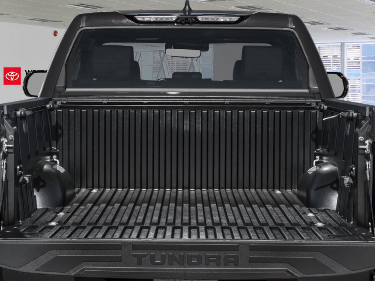 2026 Toyota Tundra 2602173 | Platinum Hybrid Wind Chill Pearl Edmonton - photo #4