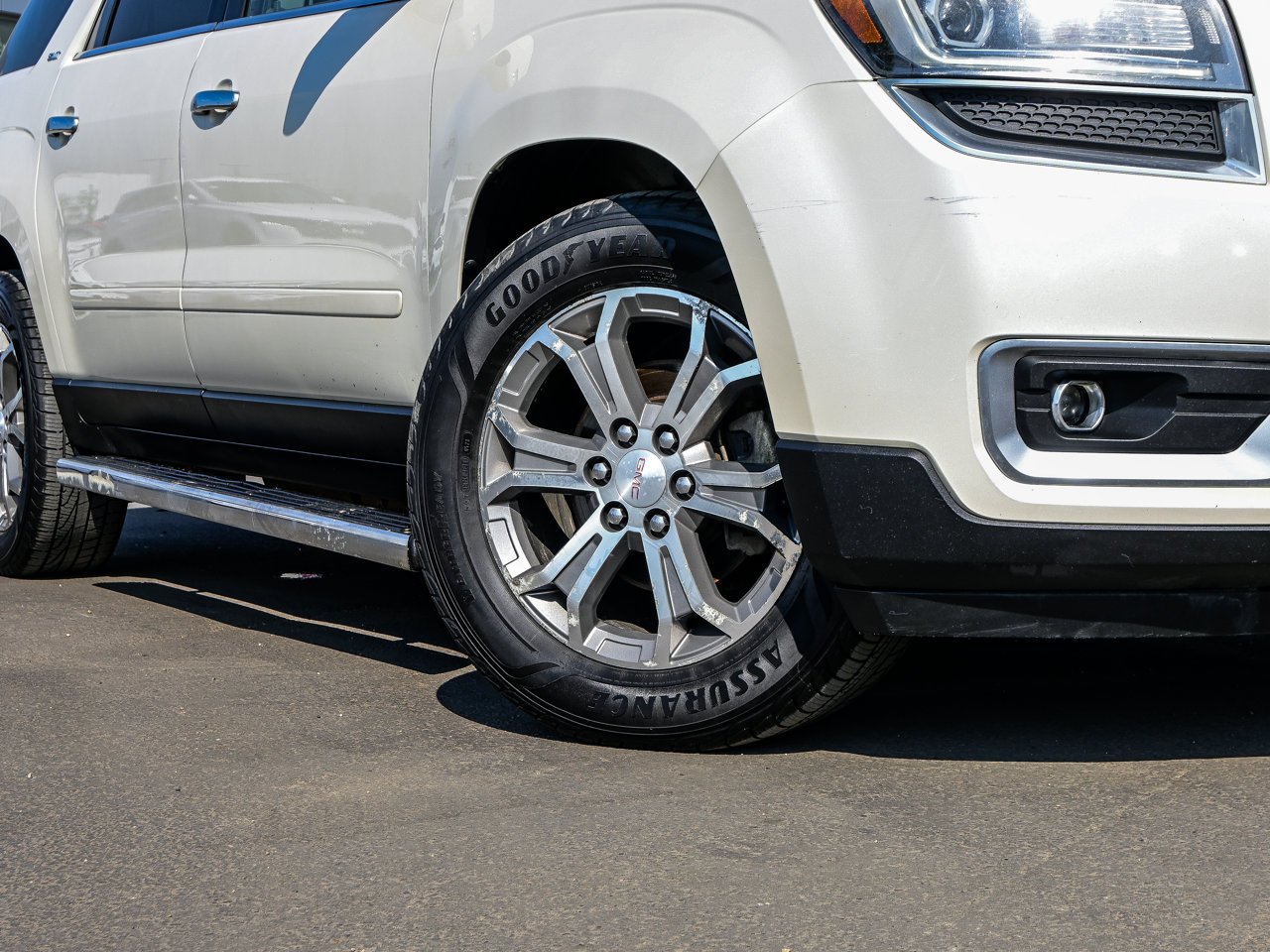 2014 GMC Acadia AWD 4dr SLT2 White Sherwood Park - photo #5