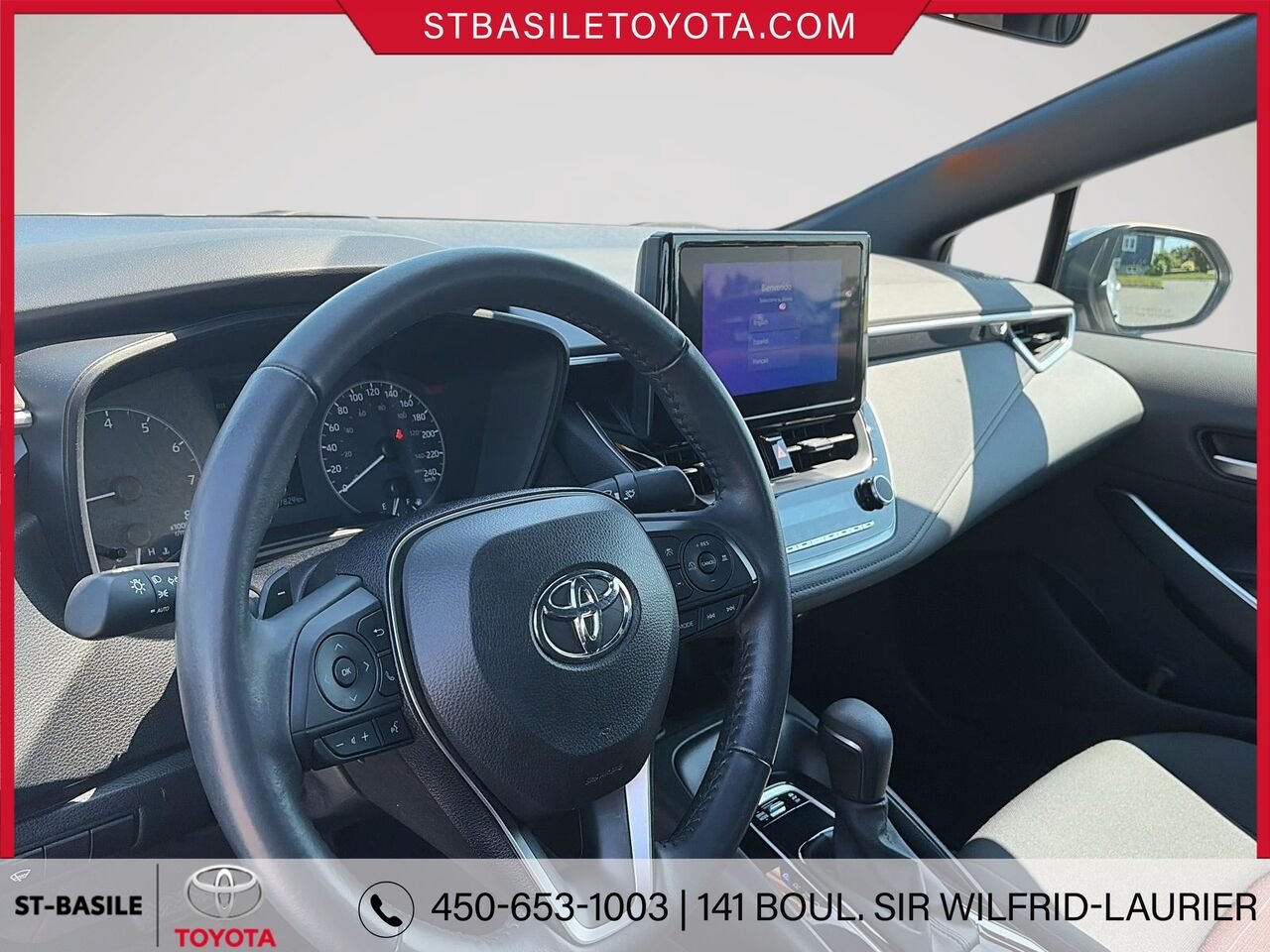 2024 Toyota COROLLA Classic Silver Metallic Saint-Basile-le-Grand - photo #13