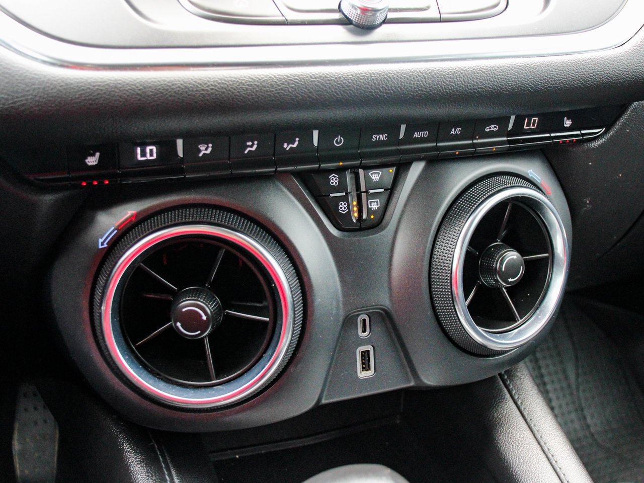 2022 Chevrolet Blazer AWD 4dr True North Black Sherwood Park - photo #25