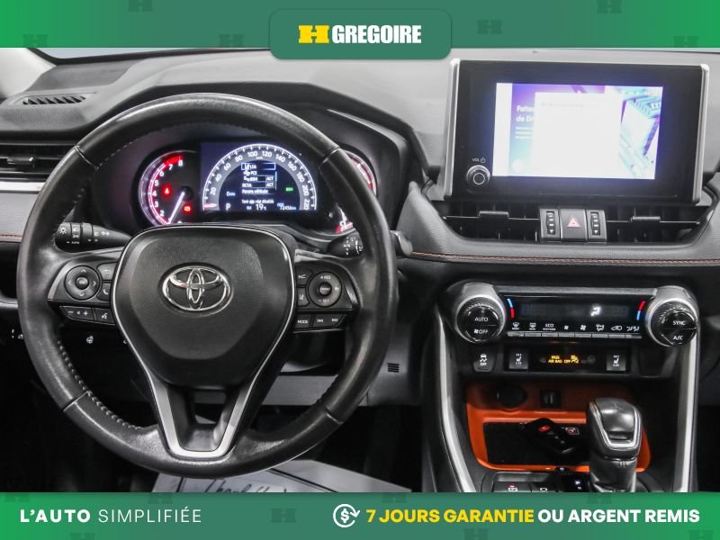Toyota Rav 4 820182 | Trail AWD AUTO A/C CUIR TOIT NAV MAGS CAM BLUETOOT 2023 Rouge Laval - photo #17