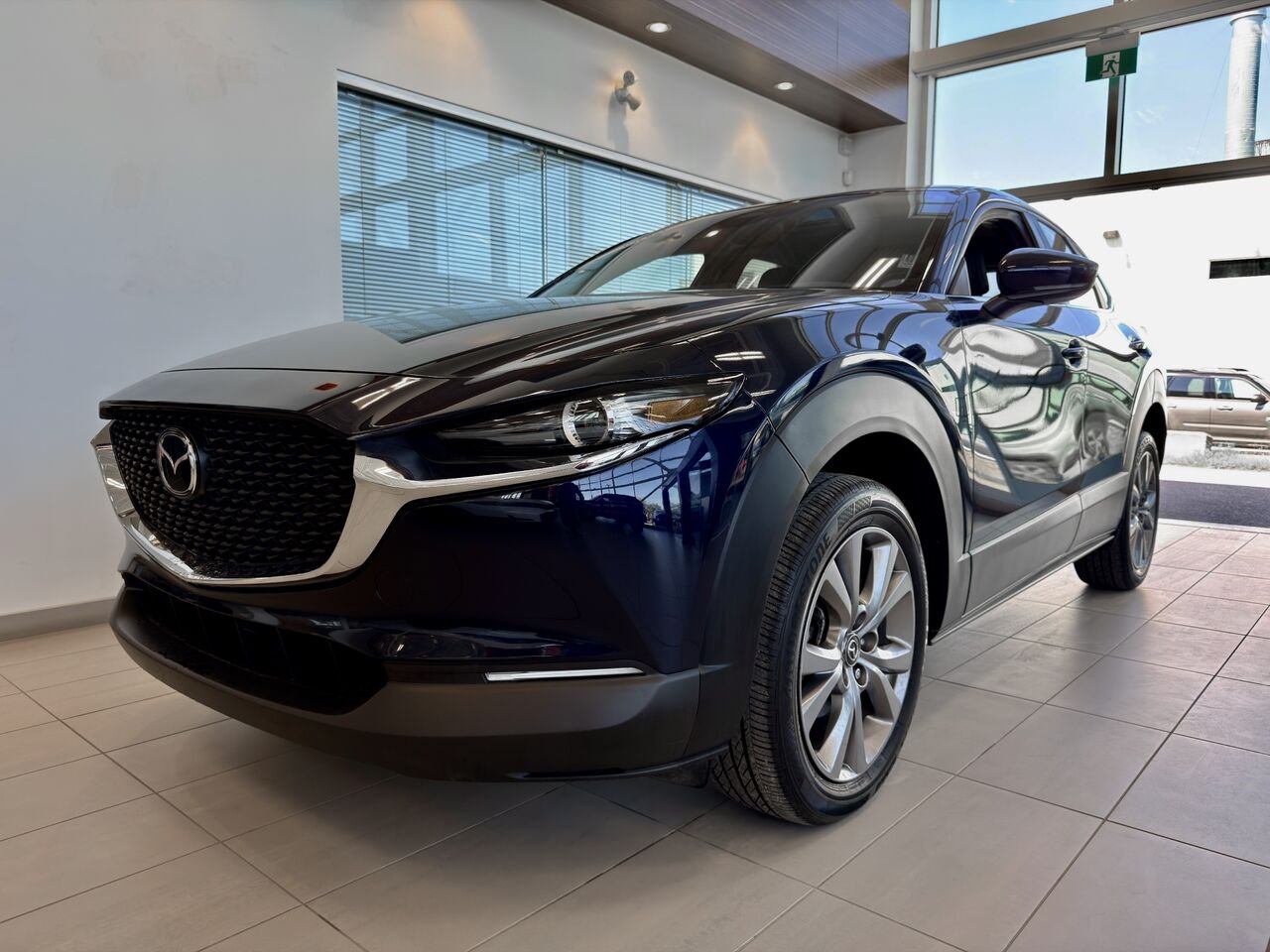 Mazda CX-30 GS-LUXE 2024 Bleu Notre-Dame-des-Prairies - photo #3