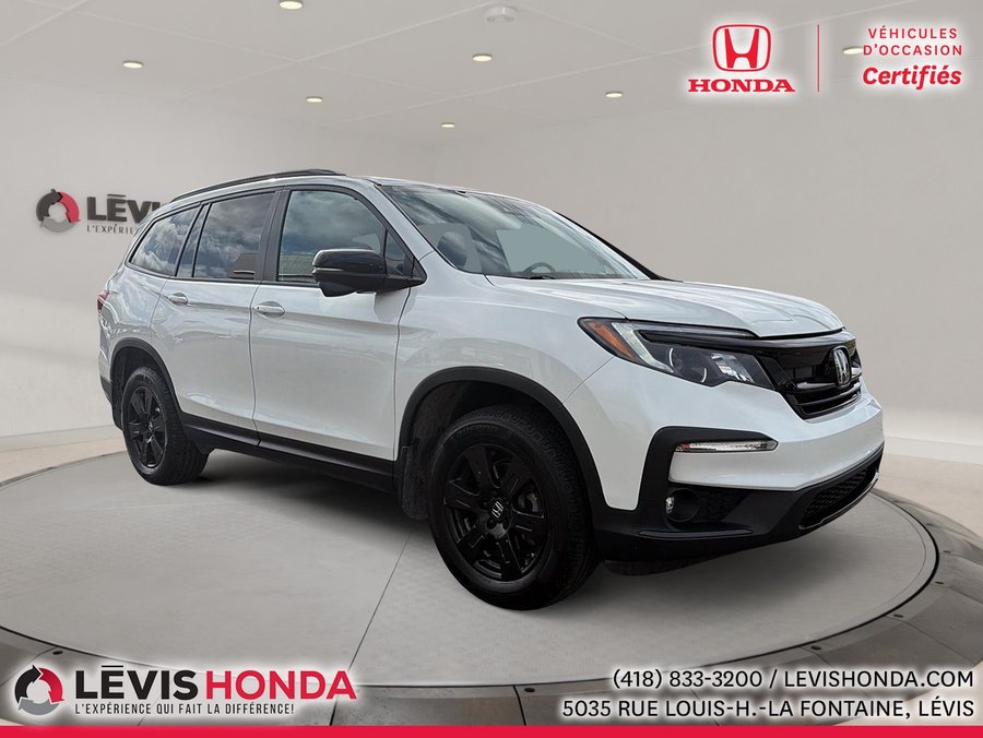 2022 Honda Pilot TrailSport TI White