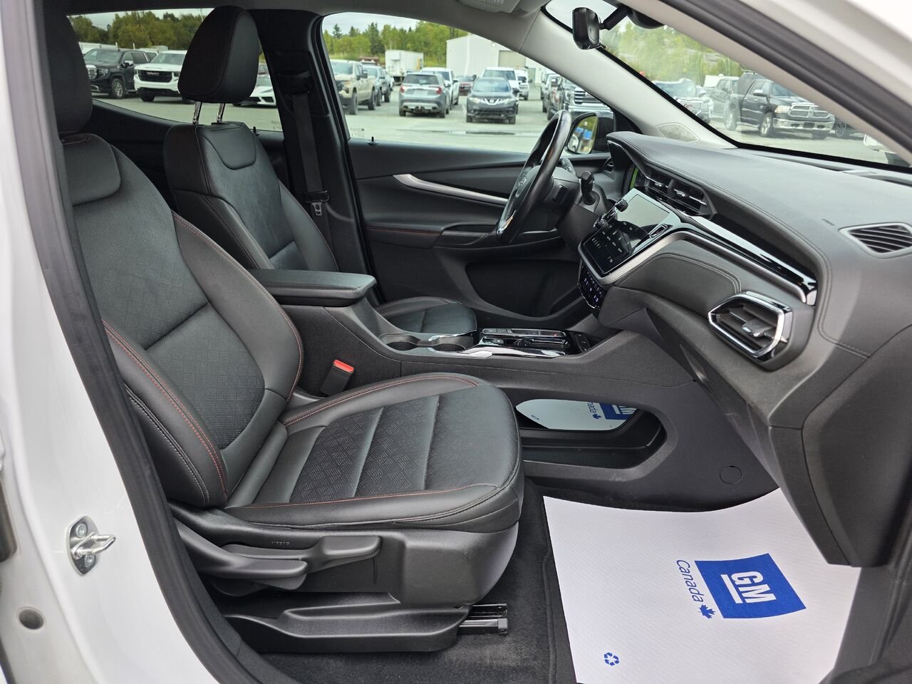 Chevrolet Bolt EUV Premier 2023 Blanc Rouyn-Noranda - photo #24