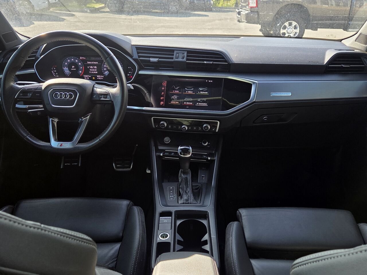 2020 Audi Q3 Grey Granby - photo #14