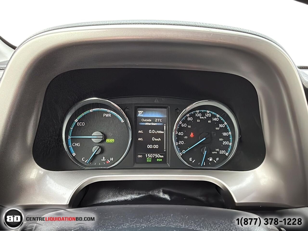 Toyota RAV4 Hybride LE+ 4 portes | BD0221 2017 Noir Granby - photo #18