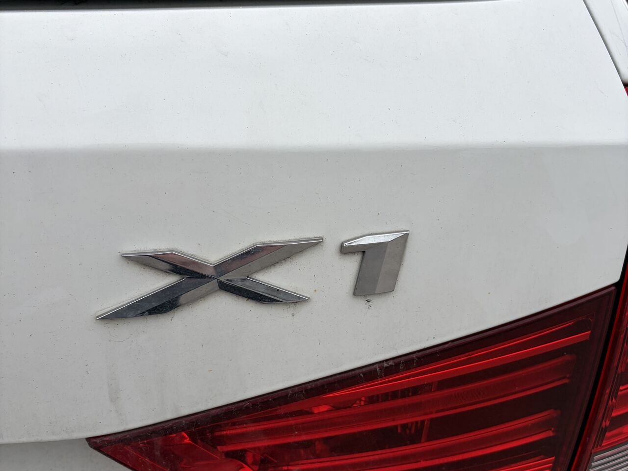 2012 BMW X1 XDRIVE28I 5028i 4 portes à traction intégrale White Gatineau - photo #13