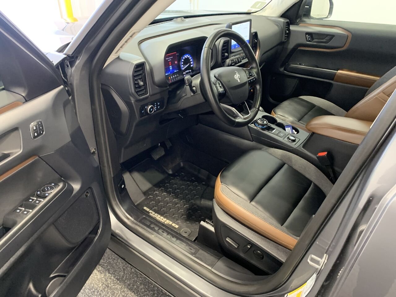 Ford Bronco Sport OUTER BANKS 2024 Gris Saint-Eustache - photo #28