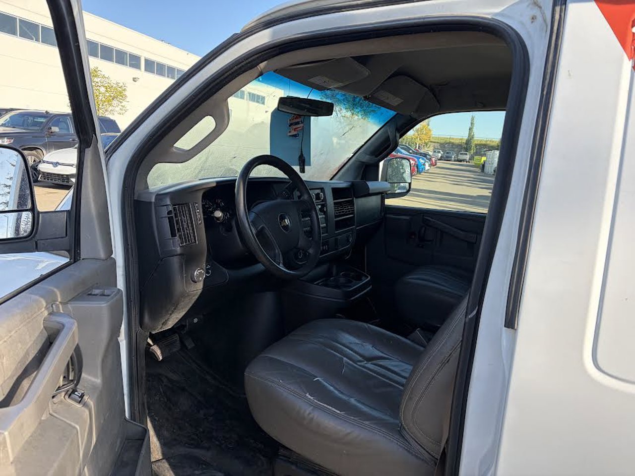 2017 Chevrolet Express Cargo Van RWD 2500 135 White Sherwood Park - photo #6