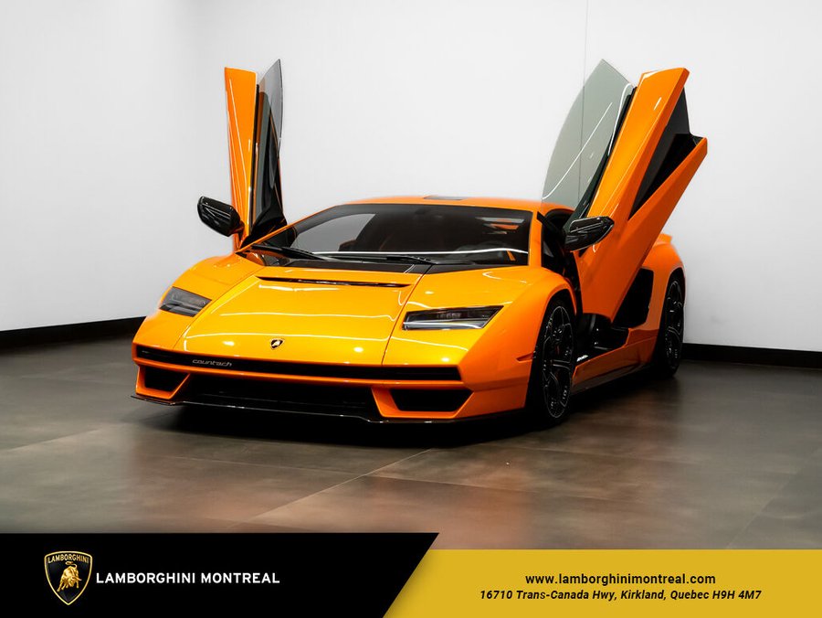 2022 Lamborghini Countach 2022 Orange