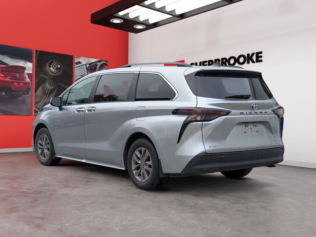 2025 Toyota Sienna 5TDGRKEC7SS280938 Grey Sherbrooke - photo #4