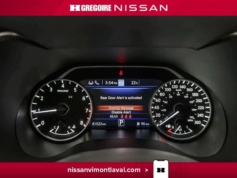 2023 Nissan Maxima White Saint-Eustache - photo #23