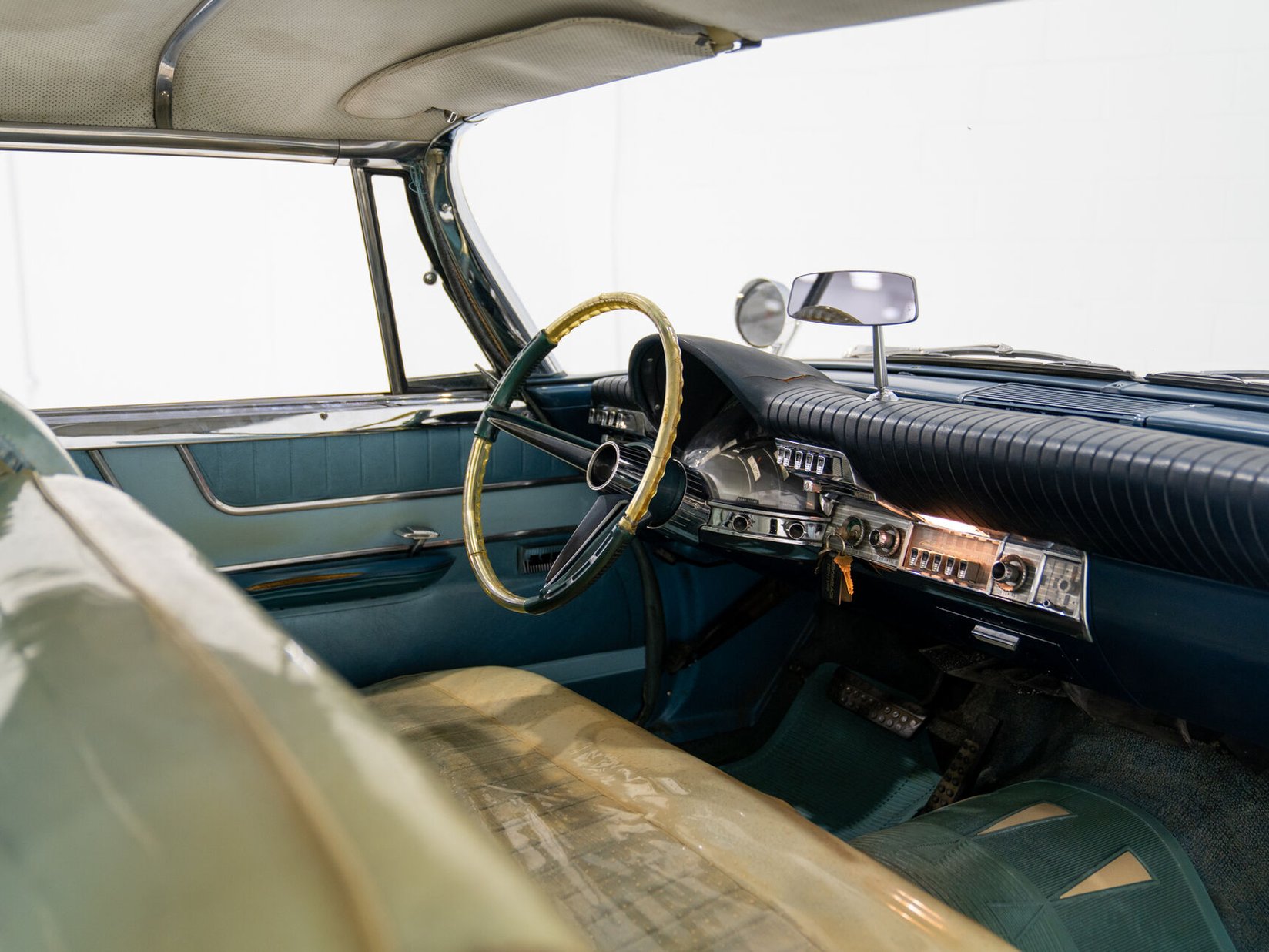 Chrysler Windsor 1961 Blanc Montréal - photo #42