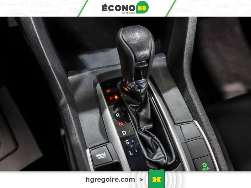 2019 Honda Civic Red Blainville - photo #11