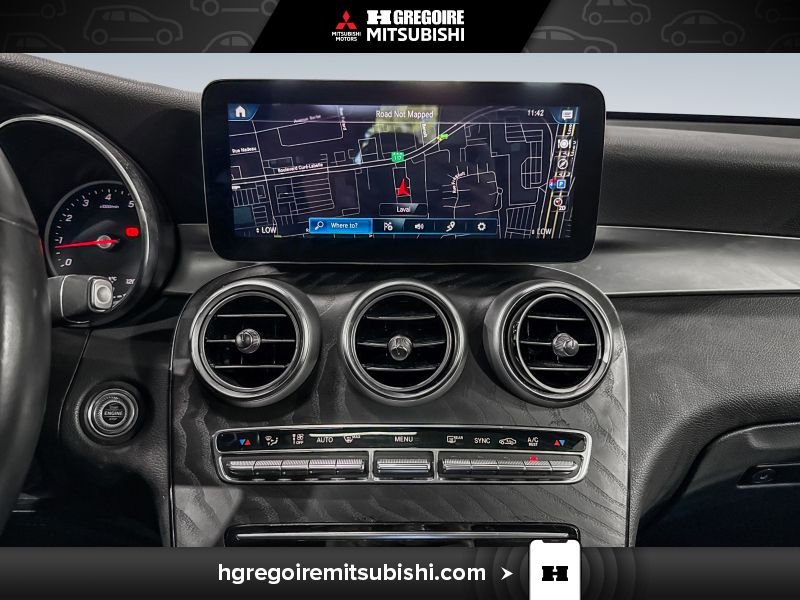 2022 Mercedes Benz GLC White Laval - photo #26