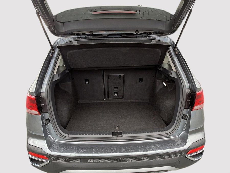 Volkswagen Taos Comfortline 4MOTION 2024 Gris