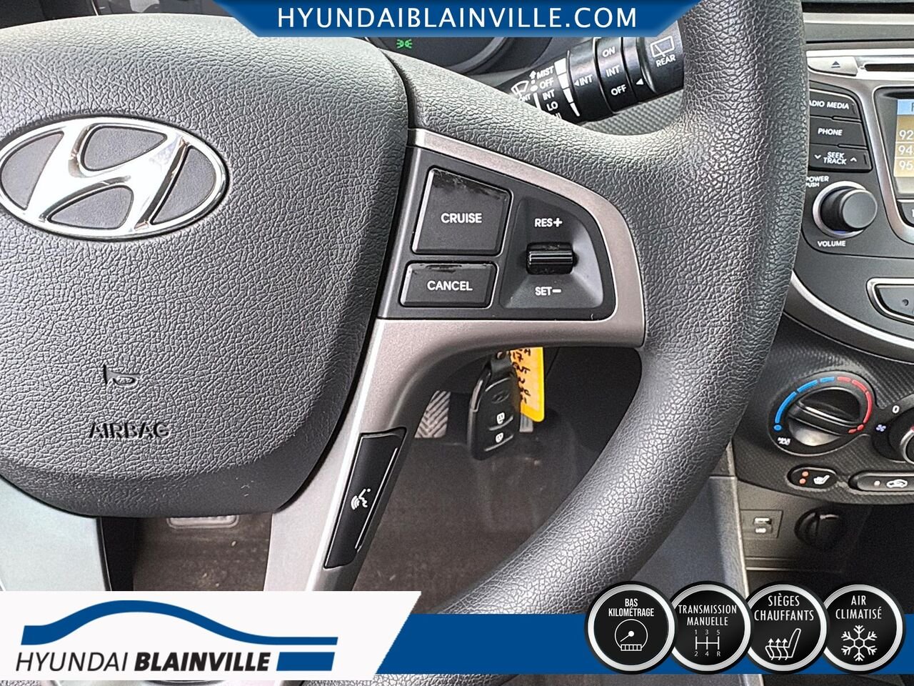 2017 Hyundai Accent White Blainville - photo #14