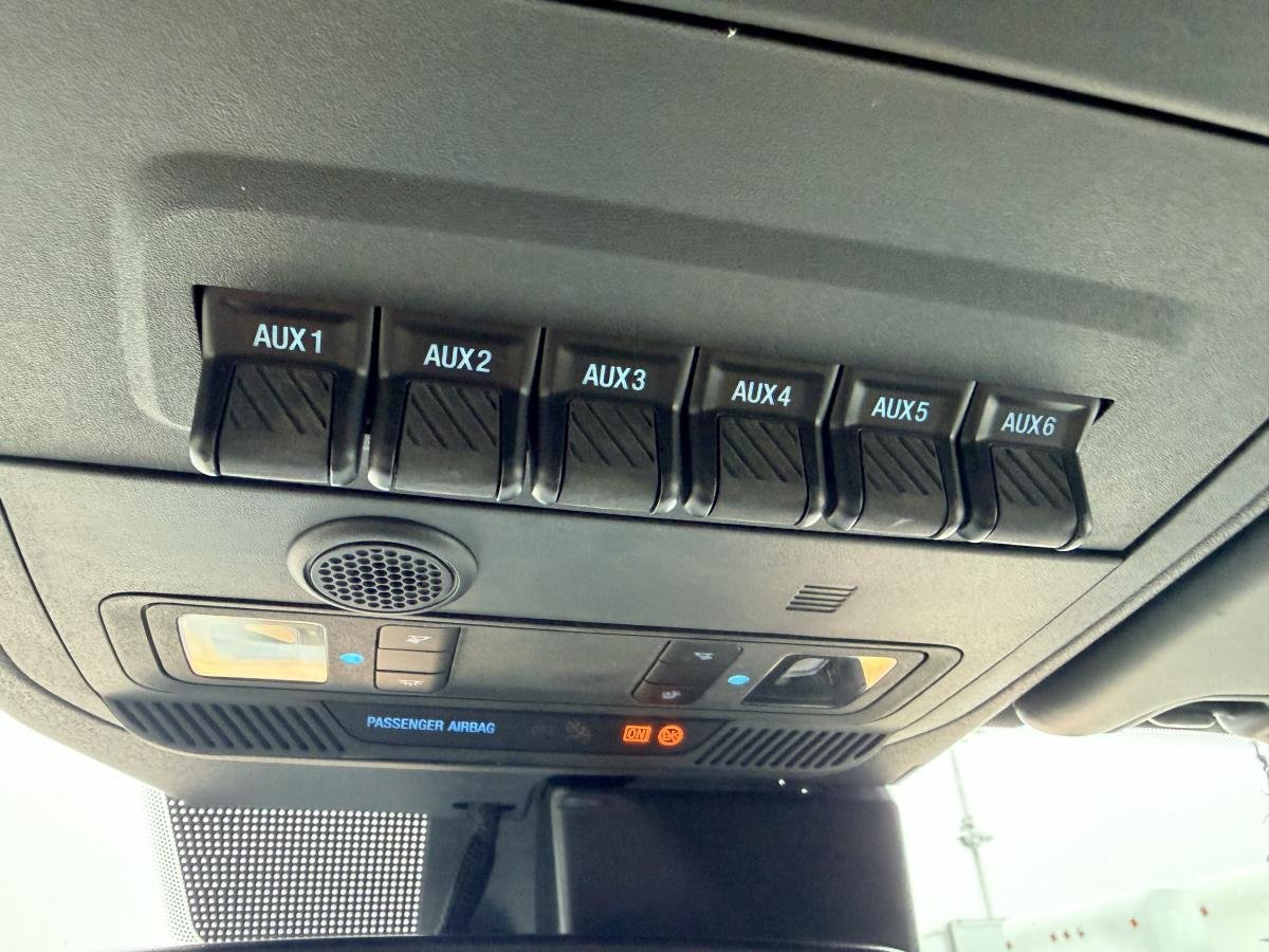 2021 Ford Bronco Yellow  - photo #14