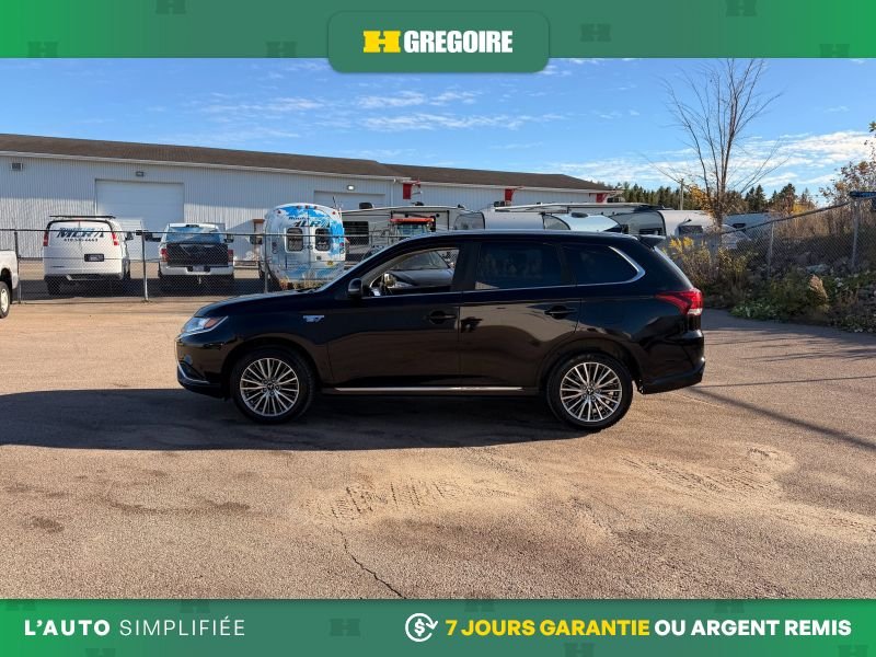 2020 Mitsubishi Outlander Plug-In Hybrid SEL Black