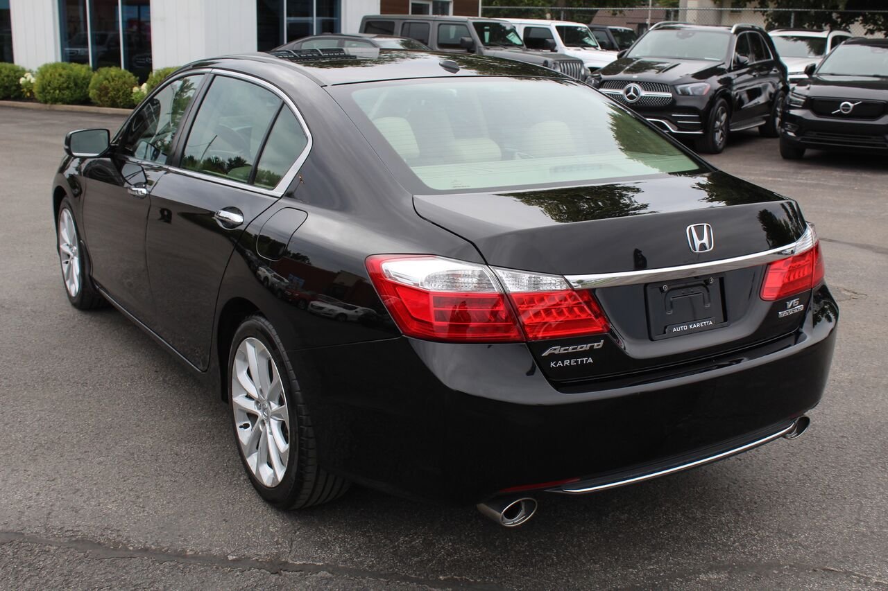 Honda Berline Accord VIN: 1HGCR3F96FA800221 2015 Noir Sainte-Rose - photo #2