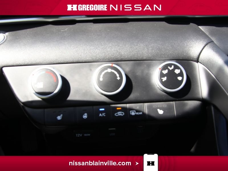 2024 Hyundai Elantra Grey Laval - photo #18