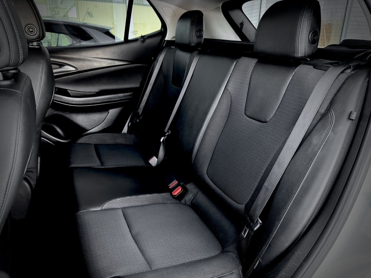 Buick Encore GX 2021 Blanc Notre-Dame-des-Prairies - photo #15