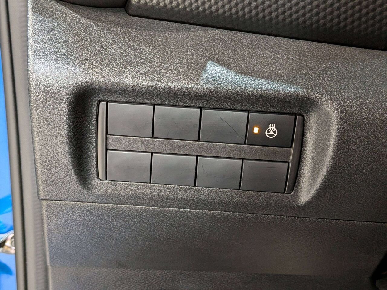 Nissan Kicks Play SV FWD 2025 Bleu Val-David - photo #28