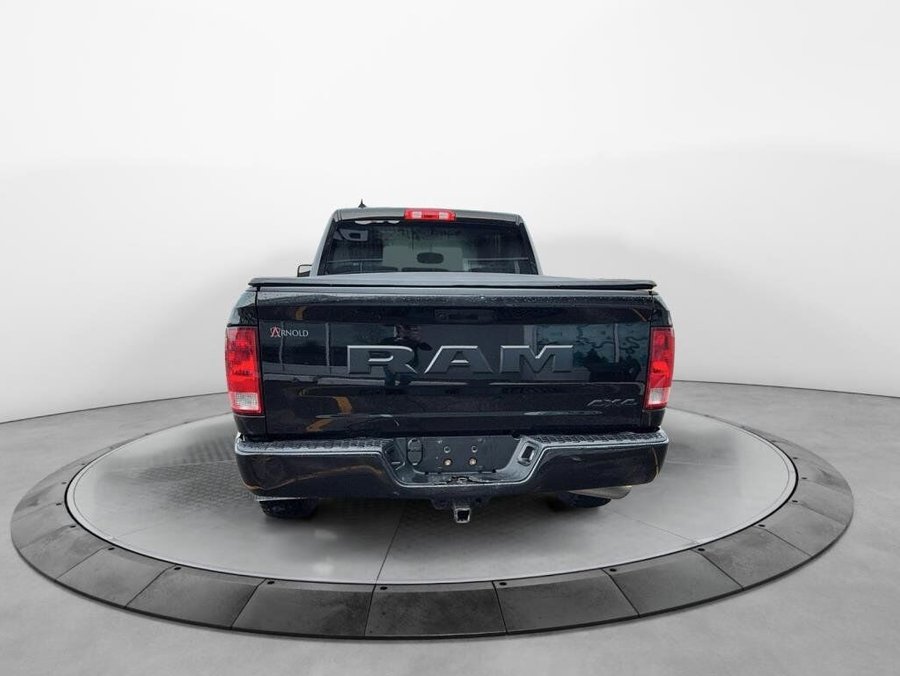 Ram 1500 Classic 2020 2020 Noir