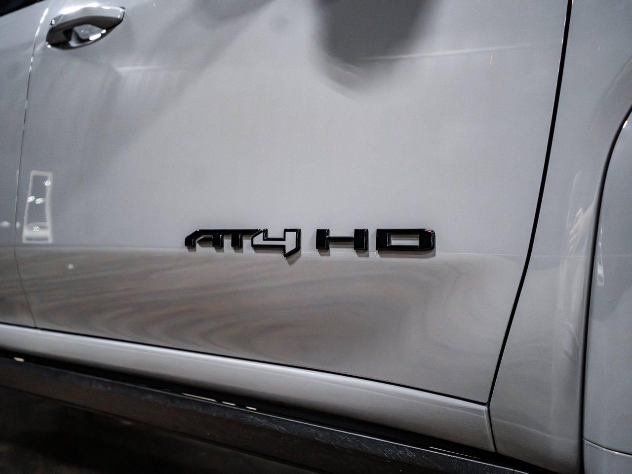 2024 GMC Sierra 2500HD 4WD Crew Cab 159 AT4 Grey Sherwood Park - photo #11