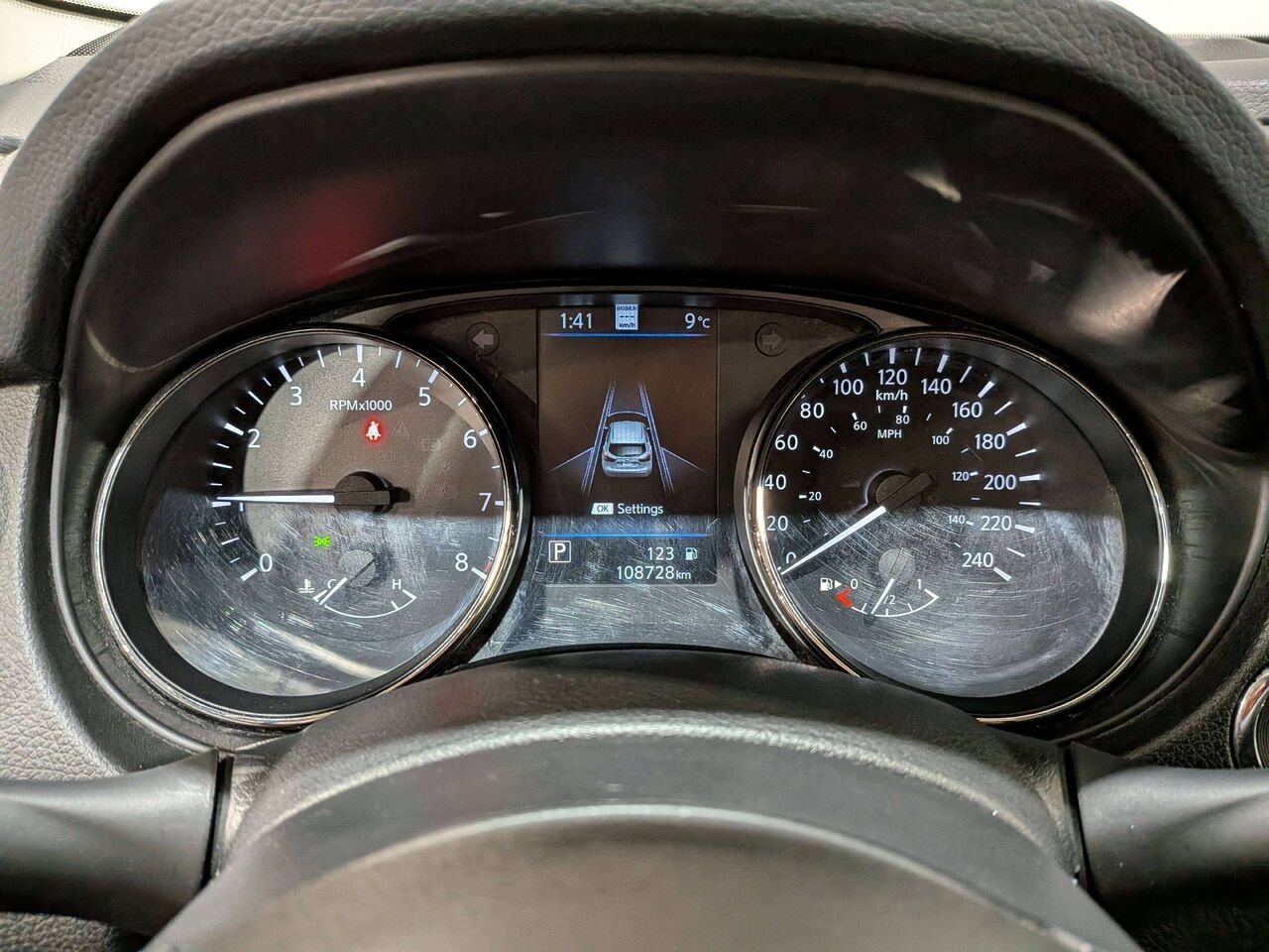 2023 Nissan Qashqai AWD SV CVT Grey Val-David - photo #16