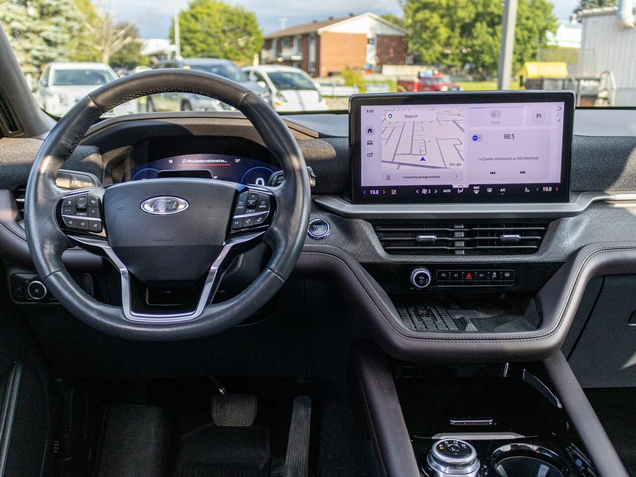 Ford Explorer Platinum 4 RM 2025 Gris Châteauguay - photo #8