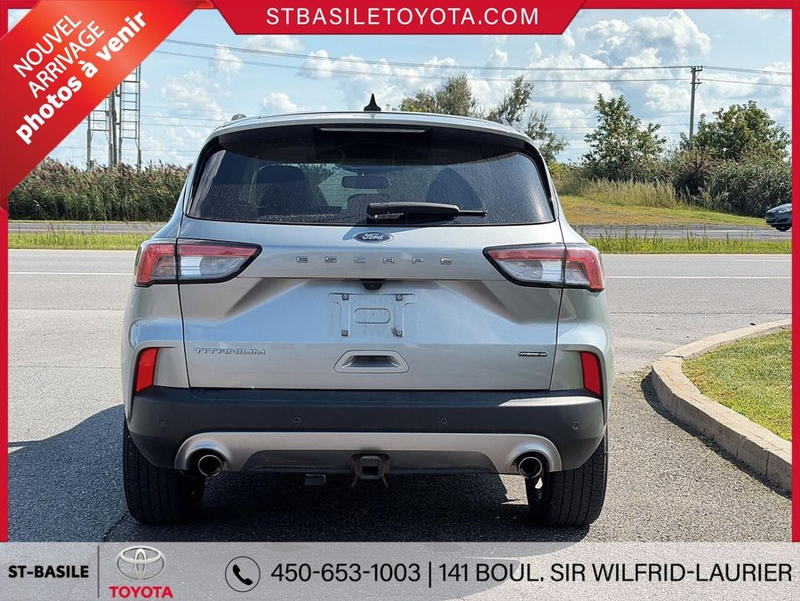 Ford ESCAPE HYBRIDE 2022 2022 Gris