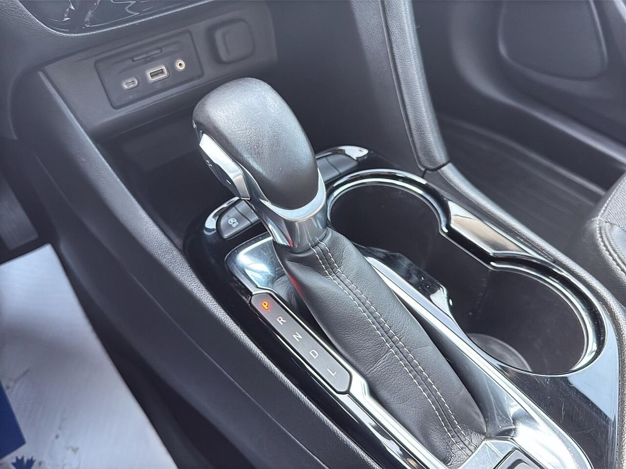 2020 BUICK ENCORE SPORT TOURING White Saint-Hyacinthe - photo #12