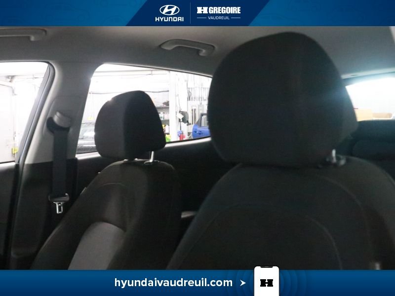 Hyundai Kona 2023 Noir Blainville - photo #13