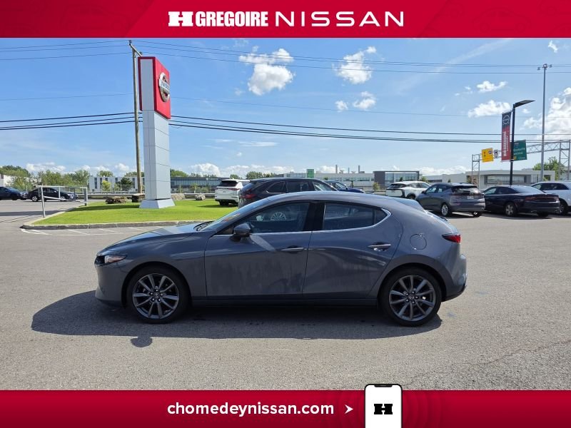 2023 Mazda 3 Grey Laval - photo #5