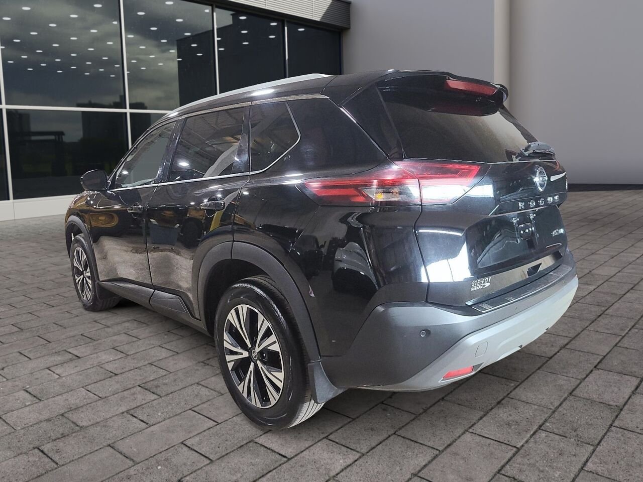 Nissan Rogue 2021 Noir Québec - photo #3