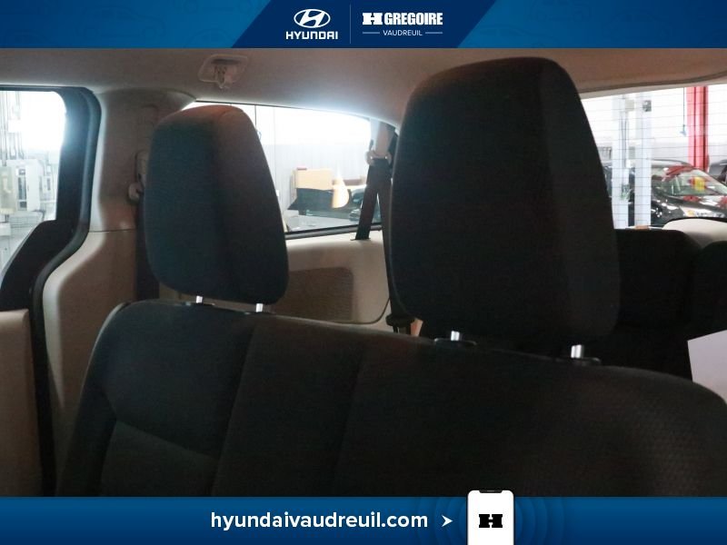 2018 Dodge GR Caravan Red Laval - photo #18