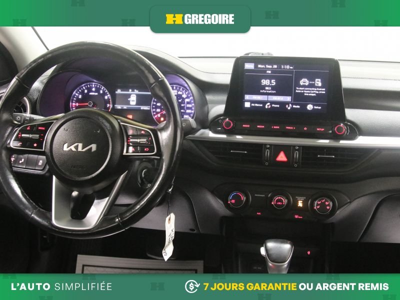 2022 Kia Forte Silver Blainville - photo #17