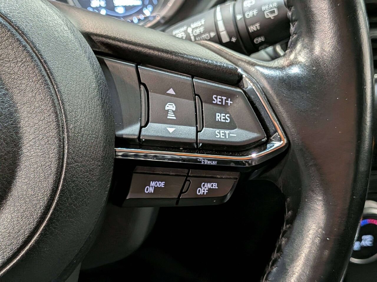 2021 Mazda CX-5 Signature AWD Black Val-David - photo #16