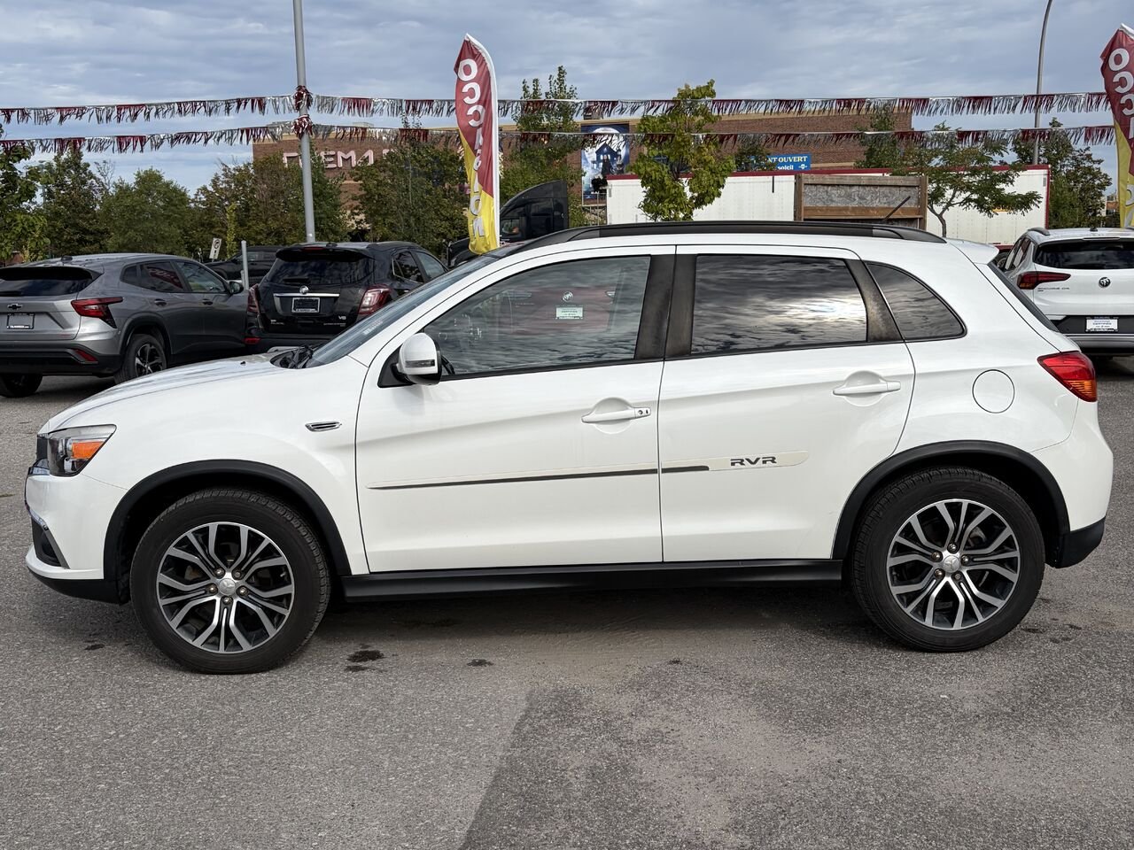 2016 MITSUBISHI RVR GT traction intégrale 4 portes CVT GT White Gatineau - photo #11