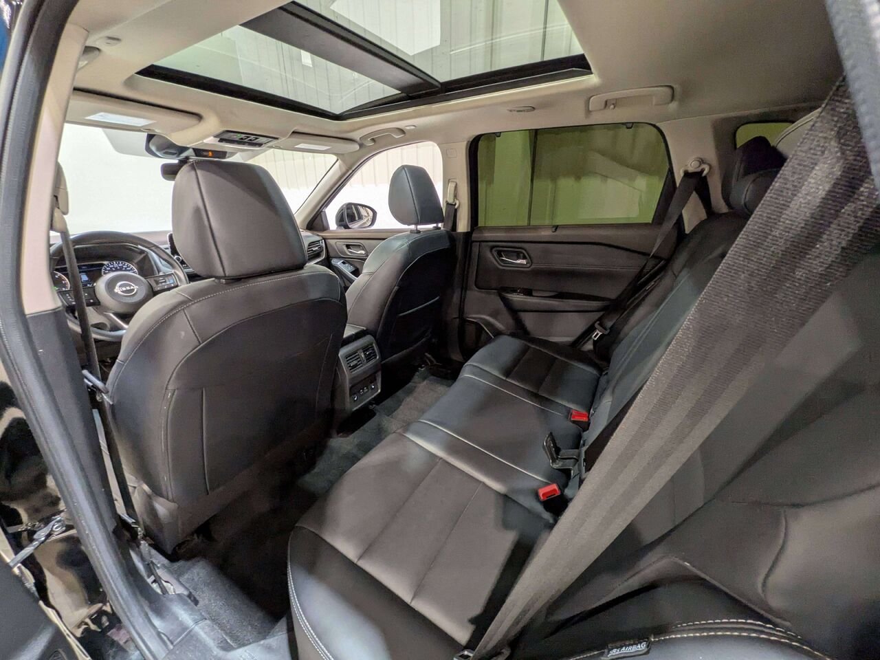 2023 Nissan Rogue AWD SV Moonroof Black Val-David - photo #9