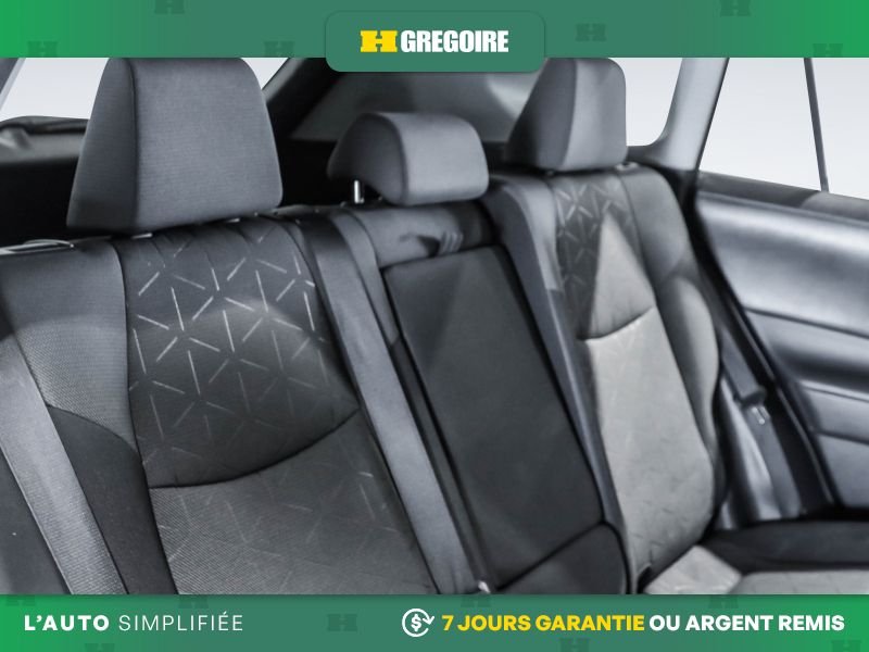 2022 Toyota Rav 4 Silver Blainville - photo #23