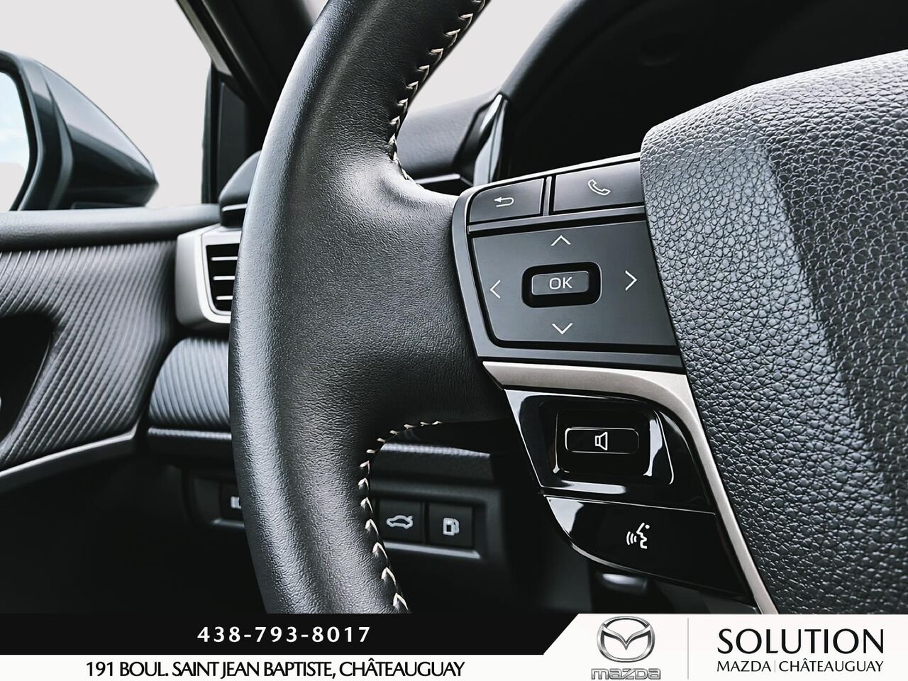 2025 Toyota Camry Grey Châteauguay - photo #15